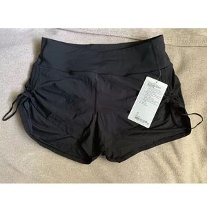 Lululemon Cinch And Stretch short 8